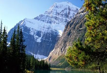 开元棋牌官网:完全体要来了?东契奇各种不讲理三分 三分6中4高效砍19分4板3助.